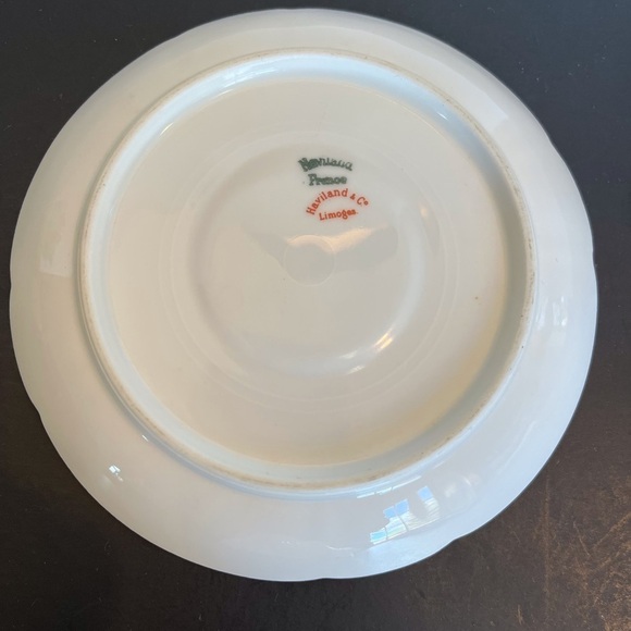 Rare Limoges French Cups and Saucers Set of 4  Baltimore Rose Pattern - Picture 11 of 12